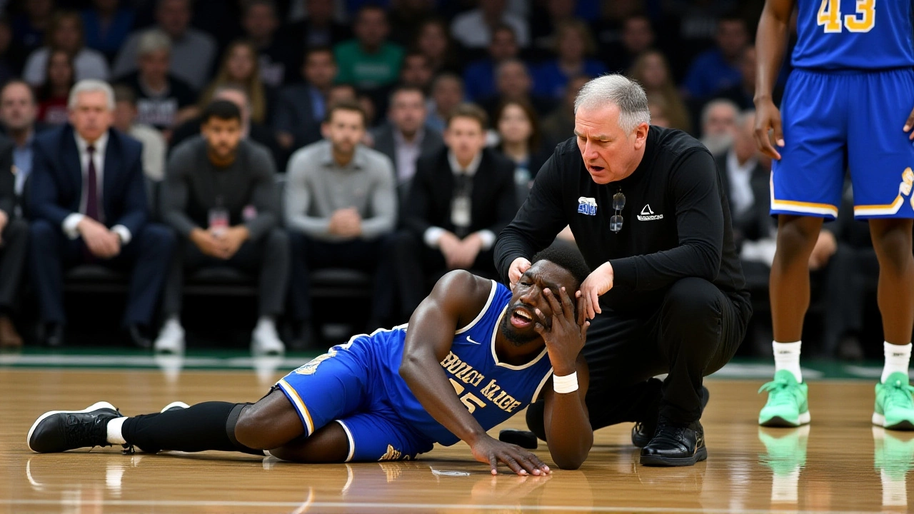 BYU’s Keba Keita Leaves Game After Hard Collision With Washington’s Silas Demary Jr.
